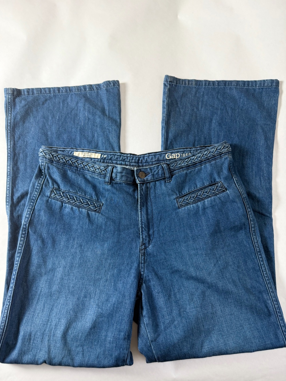 GAP Women's Blue Straight-Leg Jeans with Braided Trim